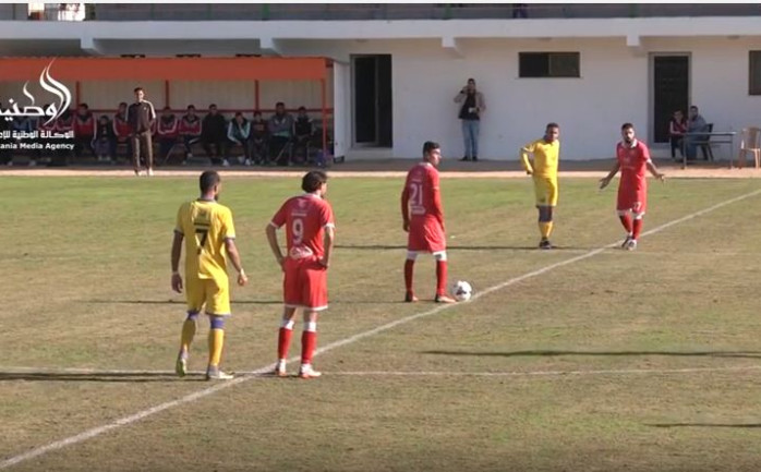 تغلب فريق أهلي غزة على نظيره التفاح بنتيجة 2-1 في المباراة التي أقيمت على ملعب اليرموك ضمن منافسات الأسبوع الثاني عشر من دوري الوطنية موبايل لكرة القدم.

تقدم التفاح عن طريق مصطفى الداعور بال