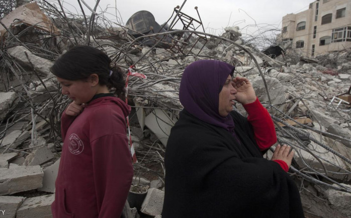 دعا مبعوث الأمم المتحدة للأراضي الفلسطينية روبرت بايبر الاتحاد الأوروبي إلى ممارسة المزيد من الضغط السياسي على إسرائيل لكبح أعمال الهدم في الضفة الغربية التي تتعارض مع القانون الدولي.

وقال ب