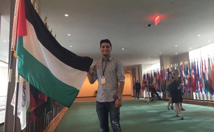 يواصل الفنان الفلسطيني محمد عساف العمل على تجهيز أغنيات ألبومه الجديد الذي بدأ العمل عليه مطلع الشهر الحالي، حيث يقوم بتسجيل الأغنيات في بيروت برفقة عدد من الشعراء والملحنين.

وتوجه "محبوب 