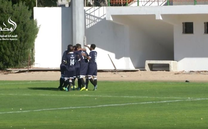 تعادل فريقا الهلال وغزة الرياضي 1-1 في المباراة التي جمعتهما على ملعب اليرموك بمدينة غزة ضمن منافسات الأسبوع الأول من مسابقة دوري الوطنية موبايل للدرجة الممتازة..

تقدم حازم الوزير للهلال عند